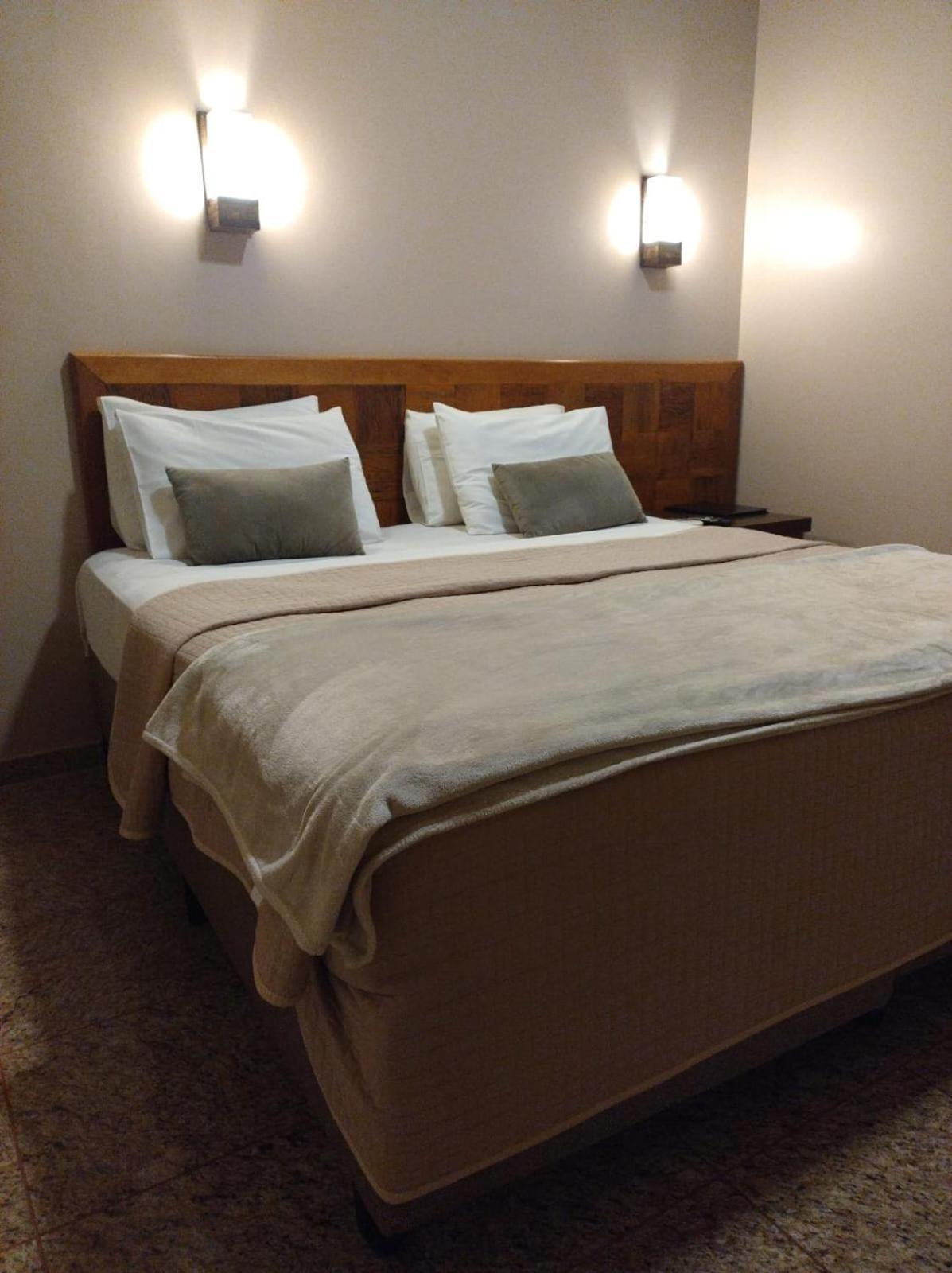 Hotel Pousada Santa Rita 里贝朗普雷托 外观 照片